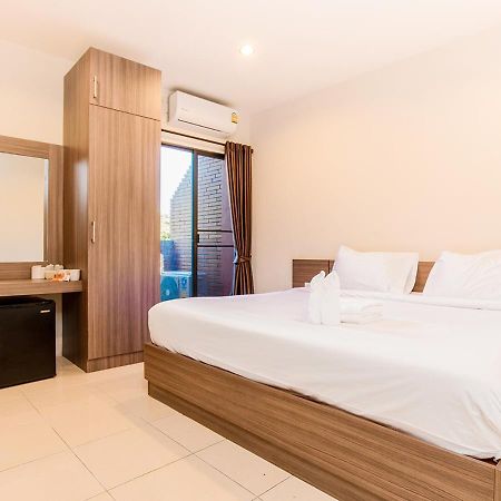 B2 Airport Hotel Chiang Mai Buitenkant foto
