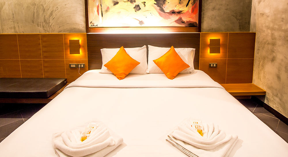 B2 Airport Hotel Chiang Mai Buitenkant foto