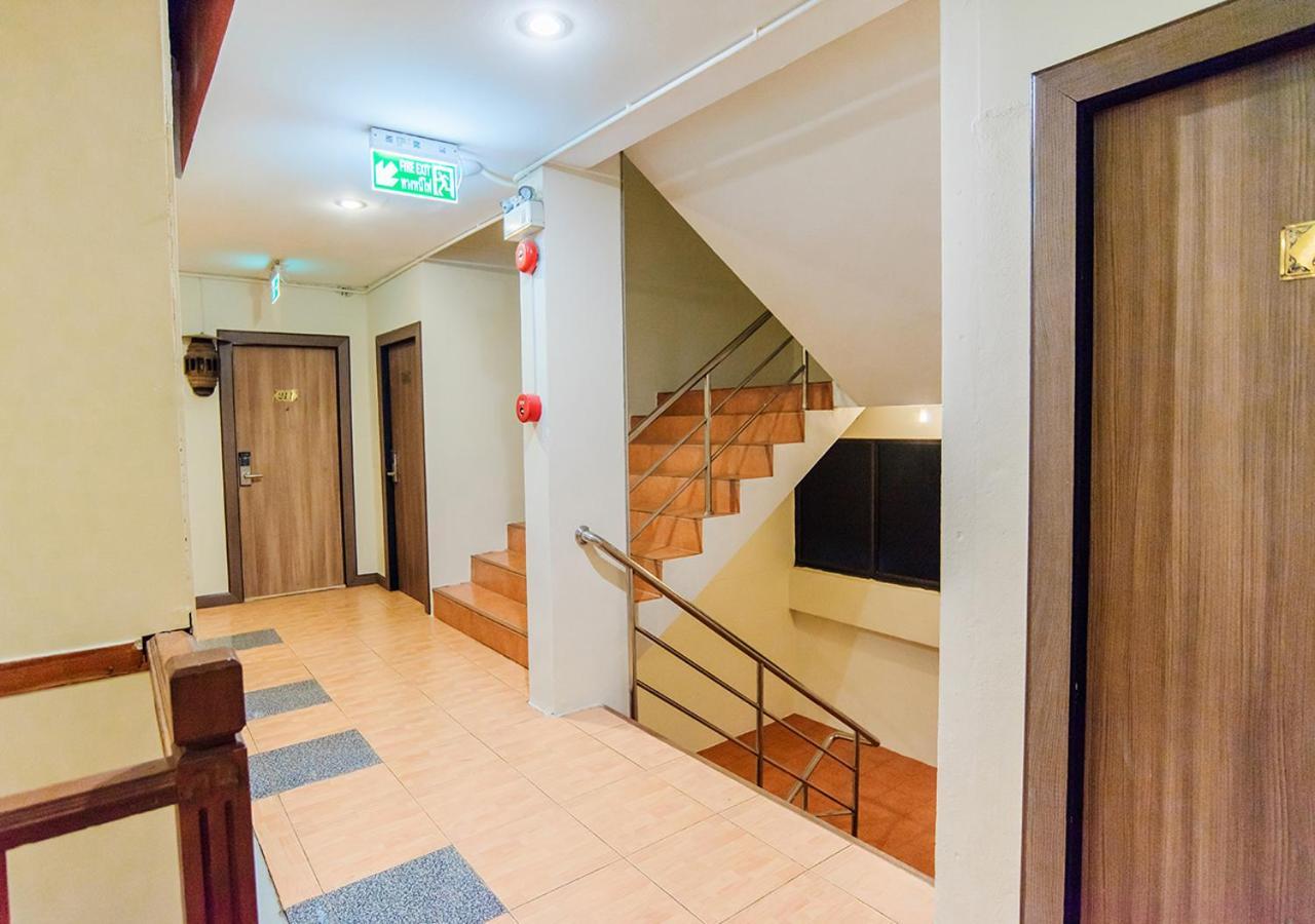 B2 Airport Hotel Chiang Mai Buitenkant foto