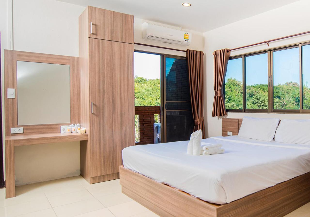 B2 Airport Hotel Chiang Mai Buitenkant foto